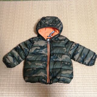 ベビーギャップ(babyGAP)の【TTT様の専用】babyGAP　くま　迷彩柄　アウター　ダウン　フード(ジャケット/コート)