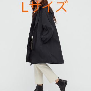 ユニクロ(UNIQLO)のポケッタブルコート　ブラックLサイズ(ナイロンジャケット)