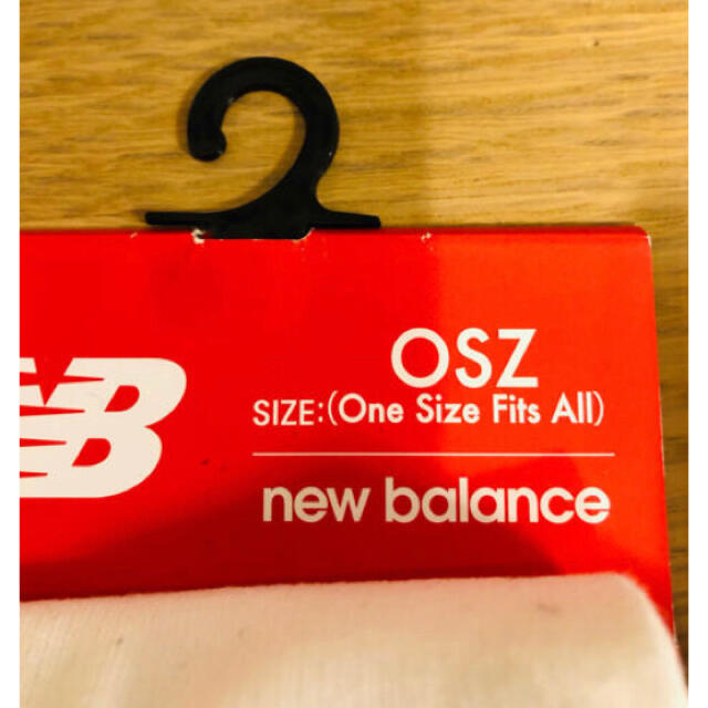 New Balance(ニューバランス)の最安値　最終値引き　ニューバランス　レディース  アームガード スポーツ/アウトドアのトレーニング/エクササイズ(トレーニング用品)の商品写真