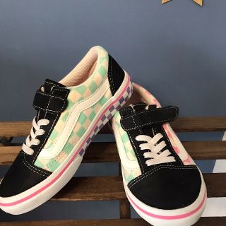 ヴァンズ(VANS)のVANS 19センチスニーカー(スニーカー)