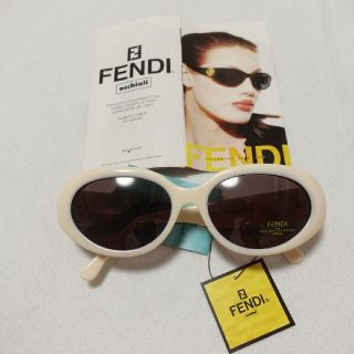 フェンディ(FENDI)のFENDI フェンディ サングラス アイボリー(サングラス/メガネ)