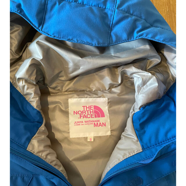 JUNYA WATANABE COMME des GARCONS(ジュンヤワタナベコムデギャルソン)のJUNYA x THE NORTH FACE ダウンベスト メンズのジャケット/アウター(ダウンベスト)の商品写真