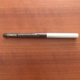 クリニーク(CLINIQUE)の【新品】クリニーク　アイライナー/クイックライナーフォーアイインテンス03チョコ(アイライナー)