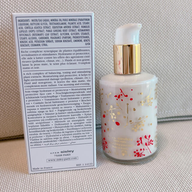 Sisley(シスレー)の専用！シスレーエコロジカルコムパウンド  乳液　125ml 新品　限定パッケージ コスメ/美容のスキンケア/基礎化粧品(乳液/ミルク)の商品写真