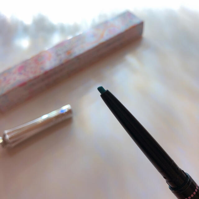 JILLSTUART(ジルスチュアート)のJILLSTUART♥ Stay True Gel Eye Liner #08 コスメ/美容のベースメイク/化粧品(アイライナー)の商品写真