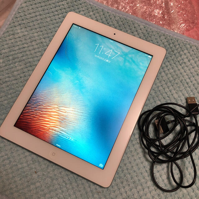 美品 Apple iPad 3 第3世代 64GB Wi-Fi+Cellular