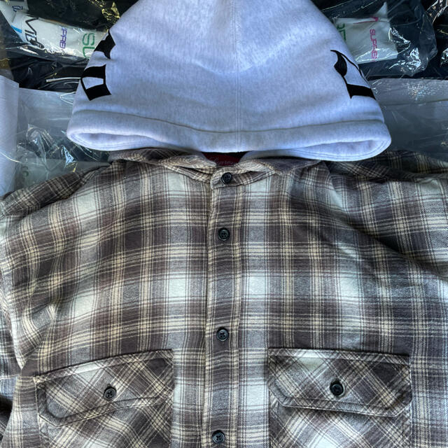 シャツ⇠ Supreme - Supreme Hooded Flannel Zip Up Shirt Lの通販 by supremeラクマ支店｜シュプリームならラクマ ✙カテゴリ