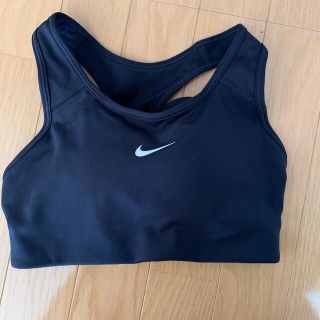 ナイキ(NIKE)のNIKE スポーツブラ Mサイズ(トレーニング用品)