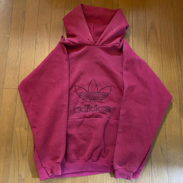 adidas(アディダス)の《万国旗タグ》激レア 80s USA製 アディダス 刺繍ロゴ パーカー 古着 メンズのトップス(パーカー)の商品写真