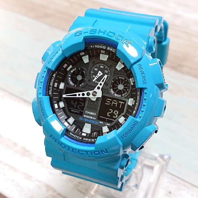 G-SHOCK(ジーショック)の美品【CASIO／G-SHOCK】デジアナ メンズ腕時計 GA-100B メンズの時計(腕時計(デジタル))の商品写真