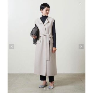 UNITED ARROWS - UNITED ARROWS リバーノーカラーベストの