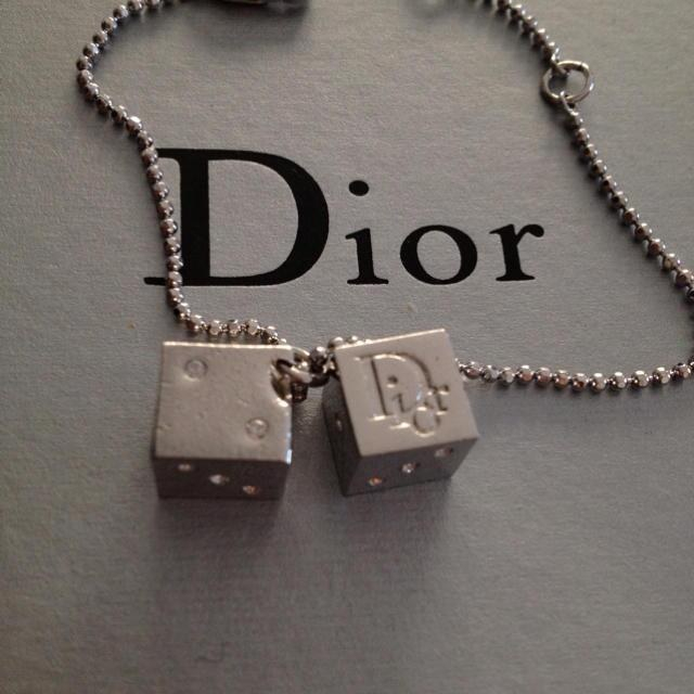 Christian Dior(クリスチャンディオール)の再開しました！dior♡サイコロブレス レディースのアクセサリー(ブレスレット/バングル)の商品写真