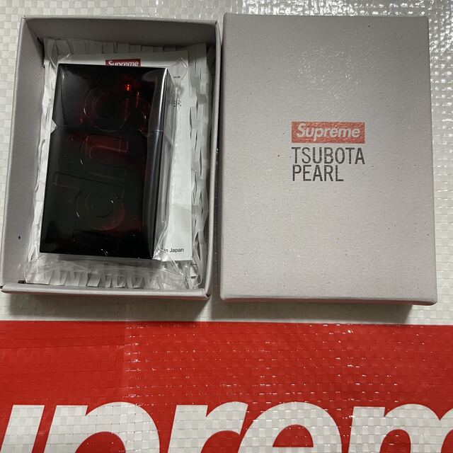 Supreme®/Tsubota Pearl Hard Edge Lighter