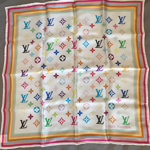 Louis Vuitton シルクスカーフ Louis Vuitton シルクスカーフ