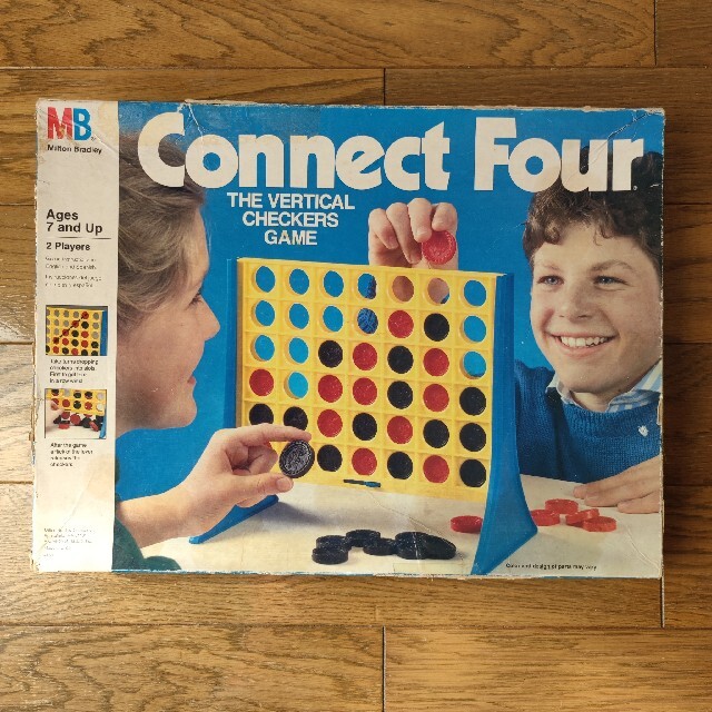 Connect Four コネクトフォー エンタメ/ホビーのテーブルゲーム/ホビー(その他)の商品写真