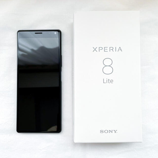 美品 XPERIA 8 Lite 64GB SIMフリー
