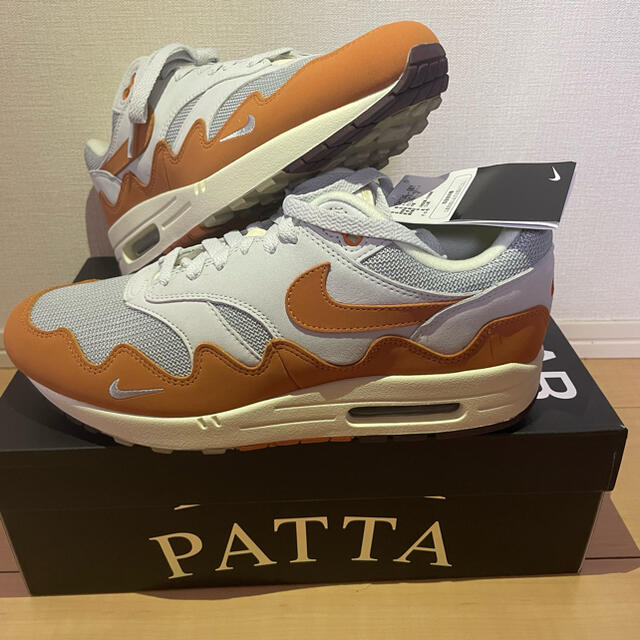 スニーカーPatta x Nike Air Max 1 "Monarch" ナイキ　パタ