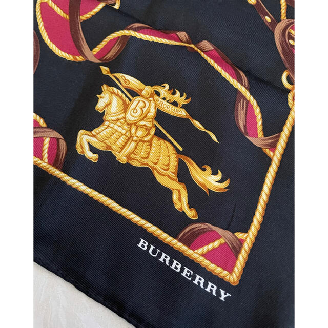 BURBERRY(バーバリー)のバーバリースカーフ レディースのファッション小物(バンダナ/スカーフ)の商品写真