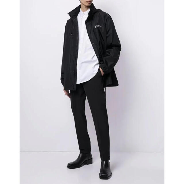 Balenciaga(バレンシアガ)の21SS【新品】BALENCIAGA ロゴ プリント ウインドブレーカー メンズのジャケット/アウター(ナイロンジャケット)の商品写真