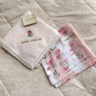 ローラアシュレイ(LAURA ASHLEY)の Laura Ashley ハンカチ 2枚セット(ハンカチ)