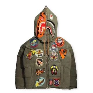 アベイシングエイプ(A BATHING APE)のBAPE X READYMADE TIGER SHARK DOWN JACKET(ダウンジャケット)