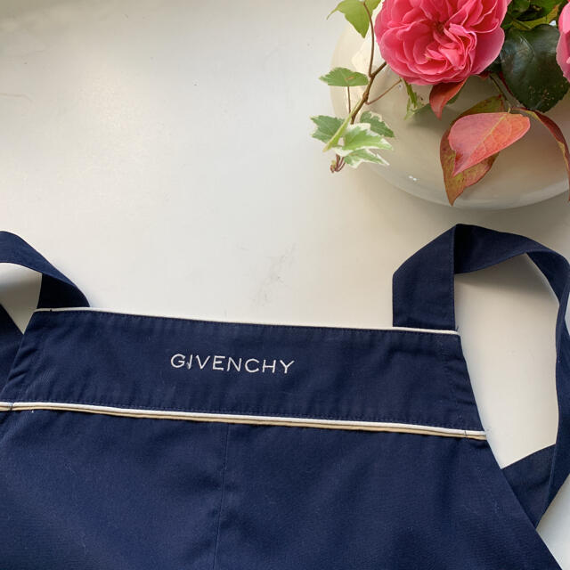 GIVENCHY(ジバンシィ)の☆☆GIVECHY ジバンシーのエプロン　美品‼️☆☆ レディースのレディース その他(その他)の商品写真