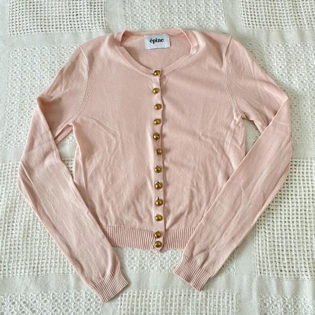 epine é button spring cardigan baby pink レディースのトップス(カーディガン)の商品写真