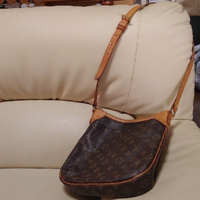 最新作の VUITTON LOUIS - M56390 ショルダーバッグ オデオンPM ...