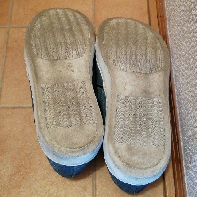 TORNADO MART(トルネードマート)のTORNADO　MART　デニム柄　スニーカー　Mサイズ　ブルー　27cm メンズの靴/シューズ(スリッポン/モカシン)の商品写真