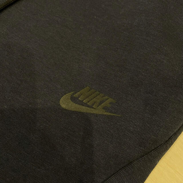 NIKE(ナイキ)のNIKE Tech Fleece Jogger Pants - Navy M メンズのトップス(スウェット)の商品写真