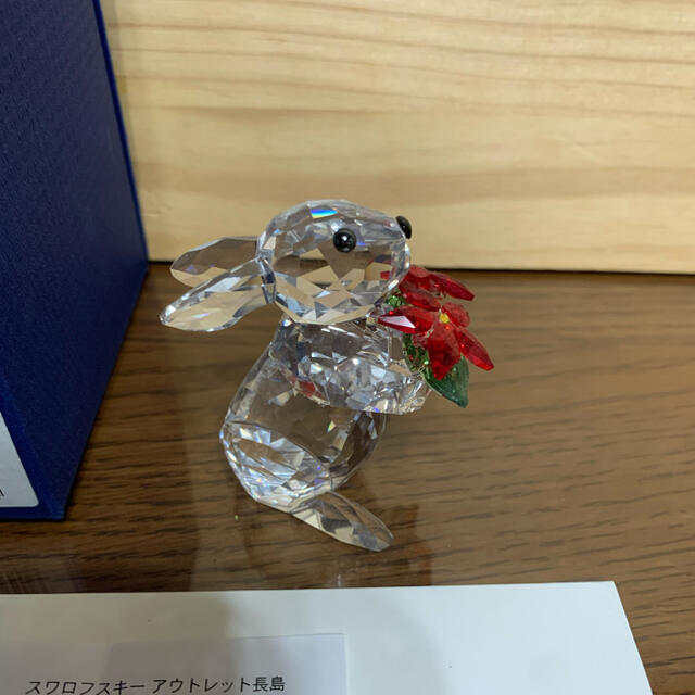 スワロフスキー 置物 うさぎ ポインセチア(花) スワロフスキー 置物 うさぎ ポインセチア(花)