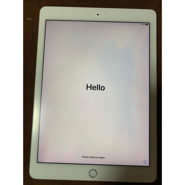 iPad(アイパッド)のiPad Pro 9.7インチ WiFi 32GB シルバー スマホ/家電/カメラのPC/タブレット(タブレット)の商品写真