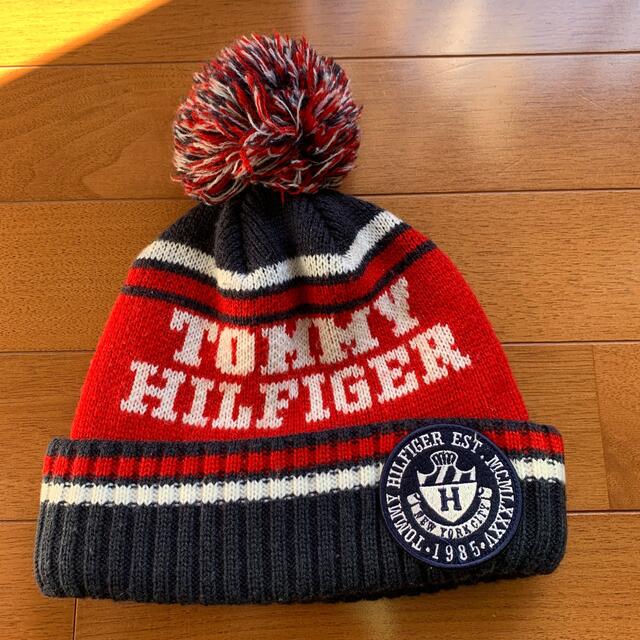 TOMMY HILFIGER(トミーヒルフィガー)のトミーフィルフィガー　ニット帽子 キッズ/ベビー/マタニティのこども用ファッション小物(帽子)の商品写真