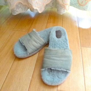 アグ(UGG)の＊〜UGG＊アグ＊ムートン＊サンダル＊スリッパ＊室内外兼用＊２３cm〜＊(サンダル)