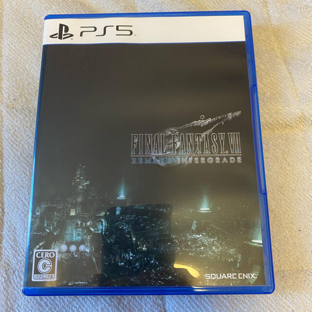 PlayStation(プレイステーション)の☆FF7リメイク　インターグレード☆（PS5） エンタメ/ホビーのゲームソフト/ゲーム機本体(家庭用ゲームソフト)の商品写真