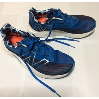 ニューバランス(New Balance)のnew balance ランニングシューズ WFCXZ2 23.5cm(シューズ)