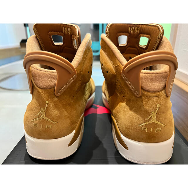 NIKE(ナイキ)のNIKE AIR JORDAN 6 RETRO WHEAT メンズの靴/シューズ(スニーカー)の商品写真