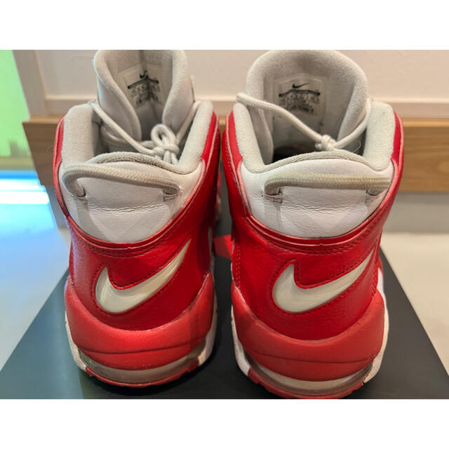 NIKE(ナイキ)のNIKE AIR MORE UPTEMPO"WHITE RED"  メンズの靴/シューズ(スニーカー)の商品写真