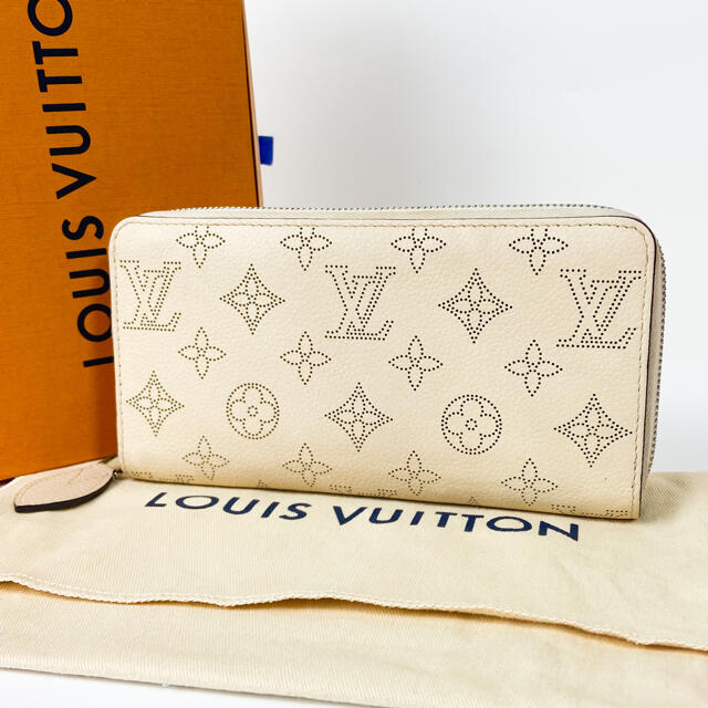 LOUIS VUITTON(ルイヴィトン)の♡極上美品♡　ルイヴィトン　ジッピーウォレット　長財布　マヒナ　正規品✨ レディースのファッション小物(財布)の商品写真