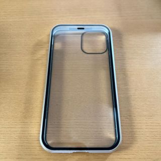 iPhone 12 ケース　マグネット式　シルバー(iPhoneケース)