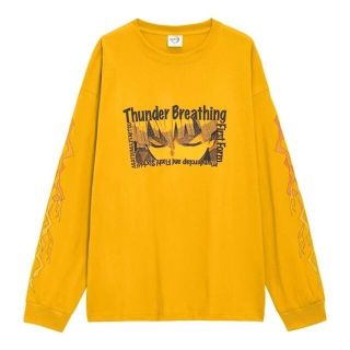 ジーユー(GU)のXL 新品　GU　鬼滅の刃　コットンビック　Tシャツ　長袖　　善逸　雷　黄色(Tシャツ/カットソー(七分/長袖))