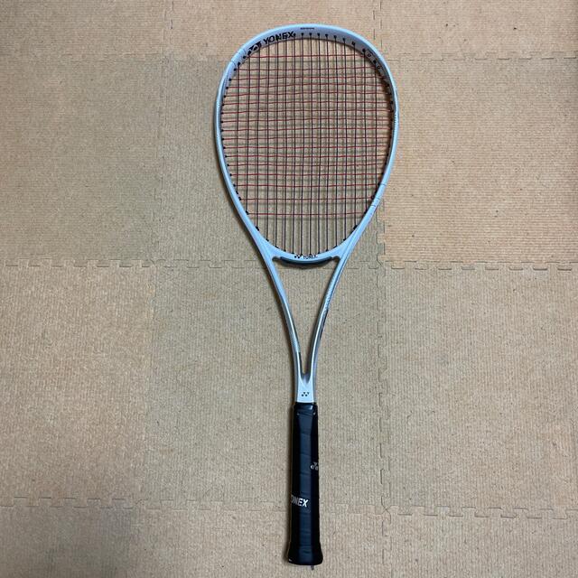 YONEX(ヨネックス)のYONEX ナノフォース8Vレブ　(中古) スポーツ/アウトドアのテニス(ラケット)の商品写真