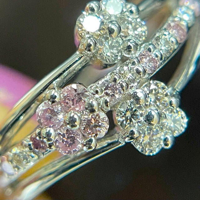 フラワーモチーフ！PTピンクダイアモンドリング0.158ct レディースのアクセサリー(リング(指輪))の商品写真