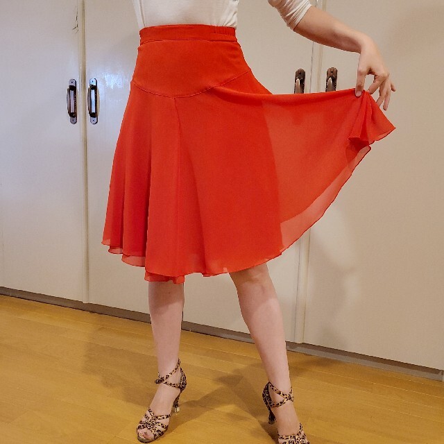社交ダンス スカート レディースのスカート(ひざ丈スカート)の商品写真