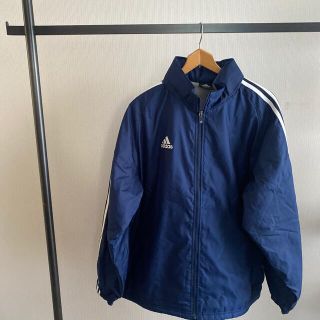 アディダス(adidas)の最終値下げ　adidas アディダス　ベンチコート(コート)