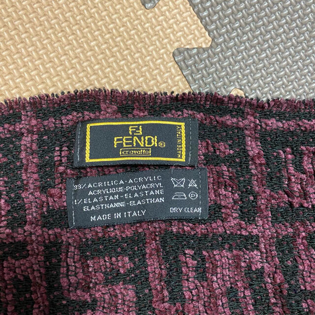 FENDI(フェンディ)のFENDI マフラー レディースのファッション小物(マフラー/ショール)の商品写真