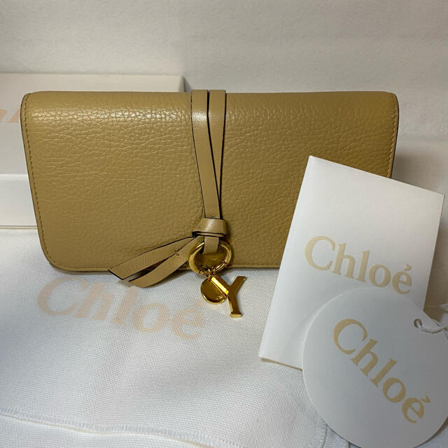 Chloe   クロエ chloe 長財布 アルファベット 2つ折りの通販 by