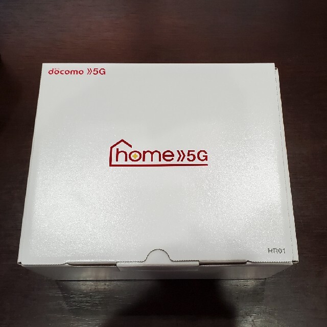 ドコモ　home 5g　HR01