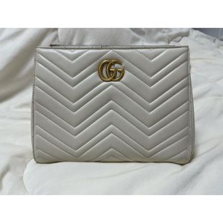 グッチ(Gucci)のグッチ　GUCCI GGマーモント　キルティング　白　トートバッグ　(トートバッグ)