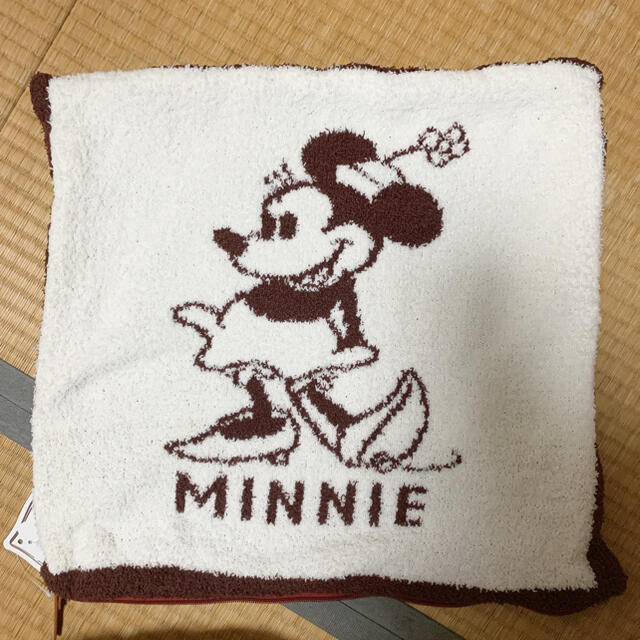 Disney(ディズニー)のミニーマウス　クッションカバー インテリア/住まい/日用品のインテリア小物(クッションカバー)の商品写真